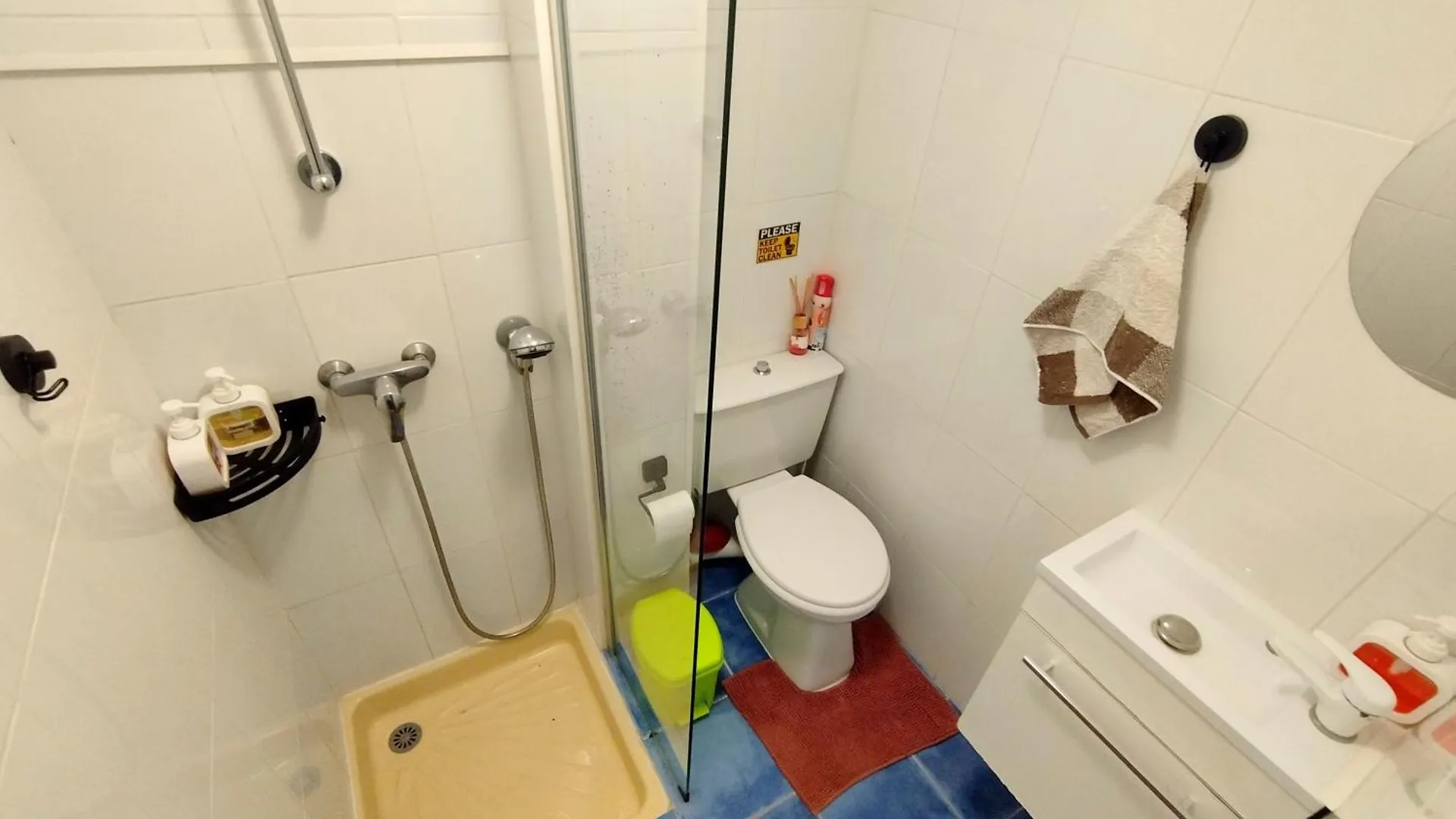 Private Room In Shared Apartment In The Center Of Nice 0*,  France
