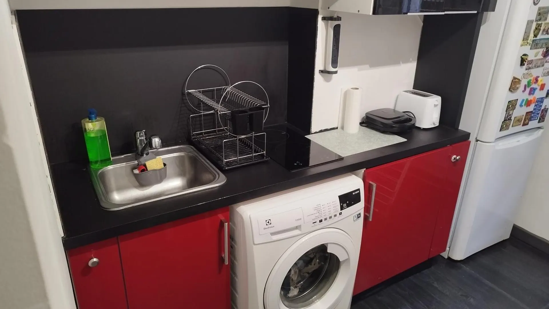 Private Room In Shared Apartment In The Center Of Nice Fransa